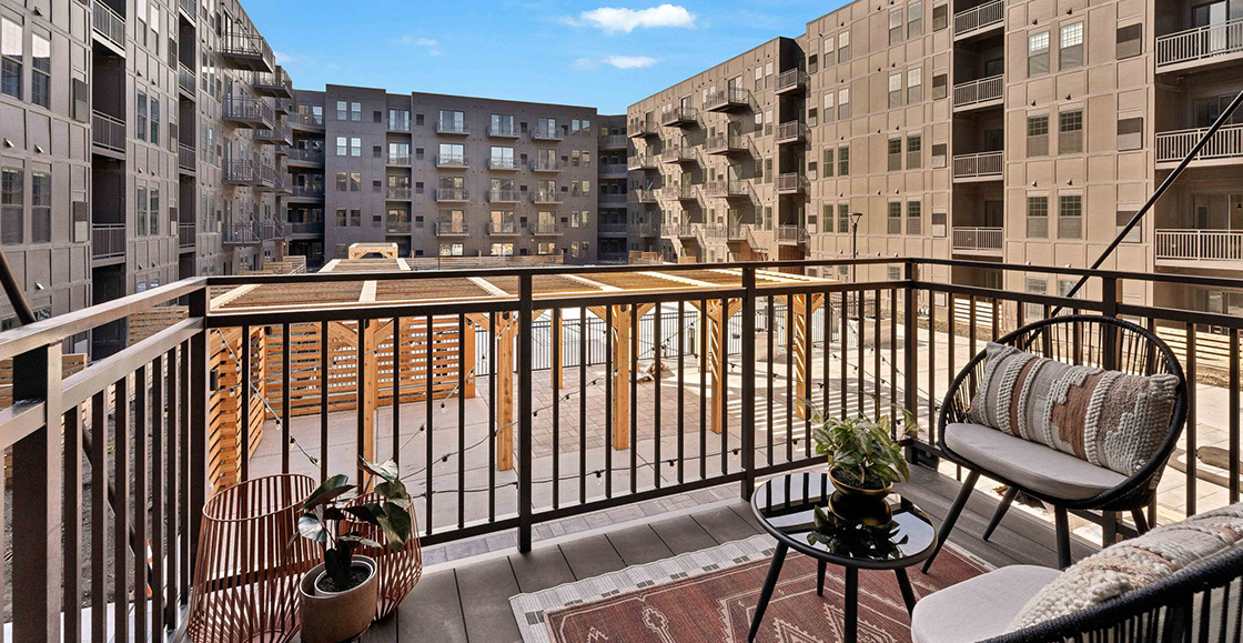 Chicago Commercial Real Estate Firm