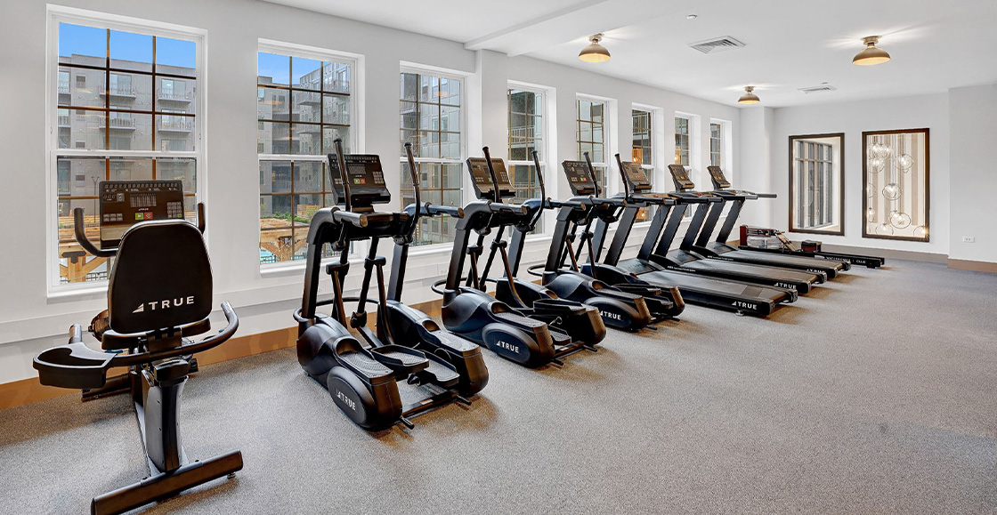 Chicago Commercial Real Estate Firm