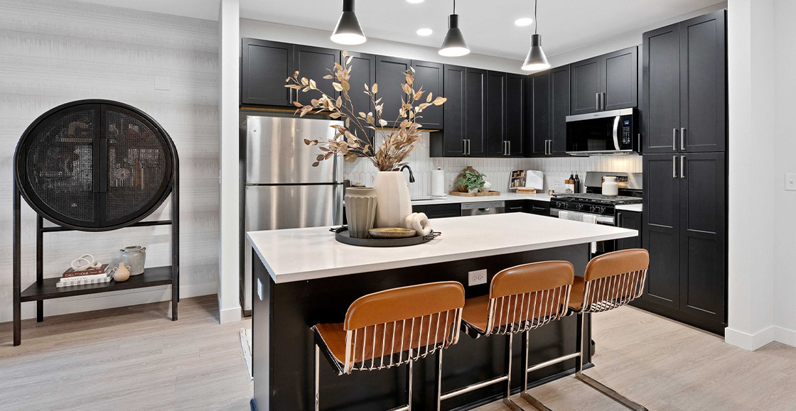 Chicago Commercial Real Estate Firm