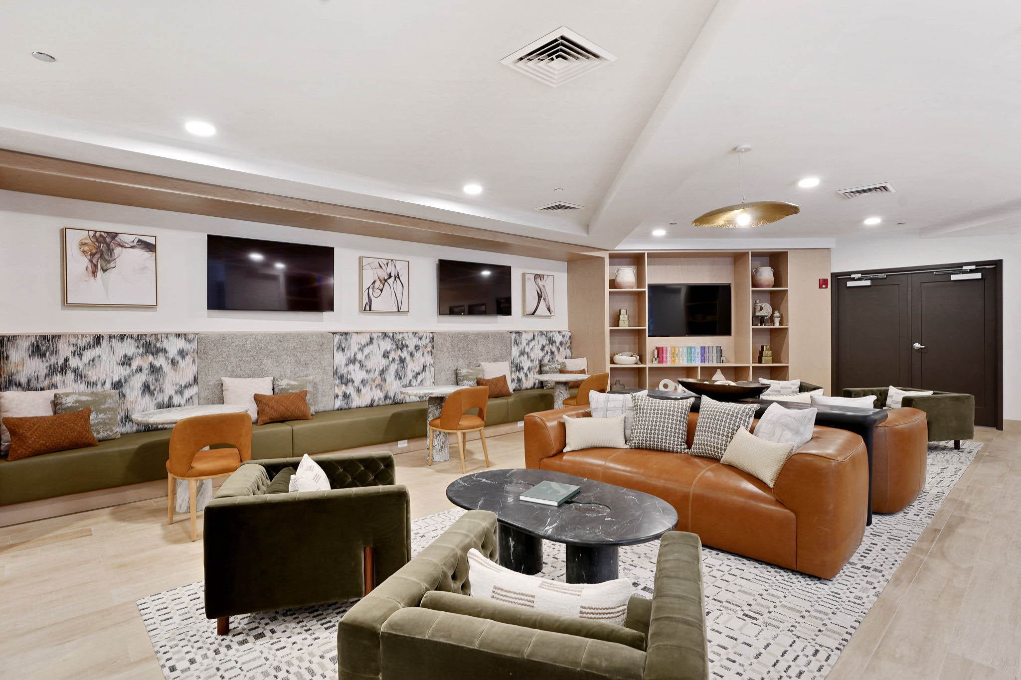 Real Estate Developers In Chicago 124 Web Or Mls Metro 19   Common Areas_034
