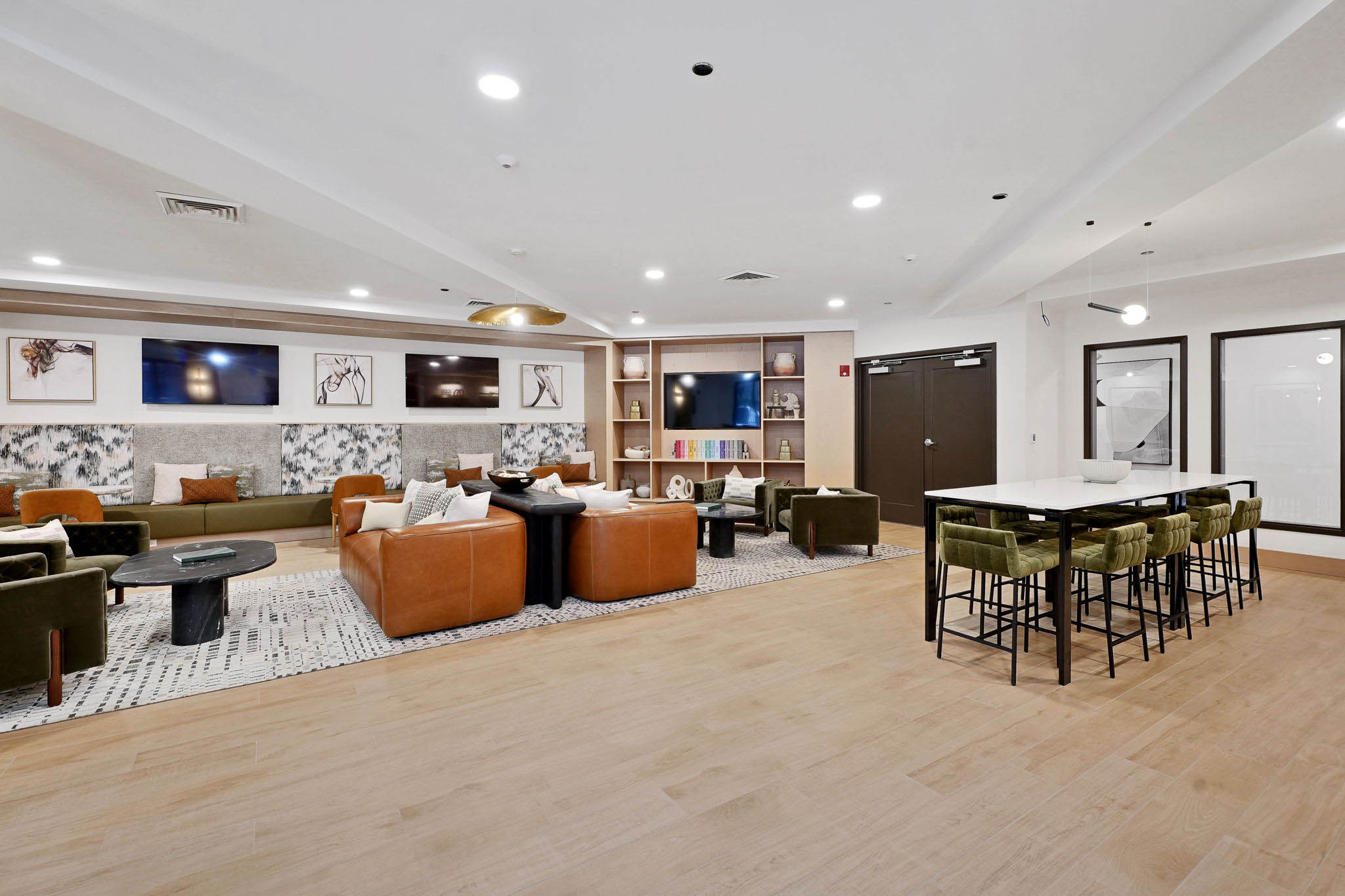 Real Estate Developers In Chicago 133 Web Or Mls Metro 19   Common Areas_043