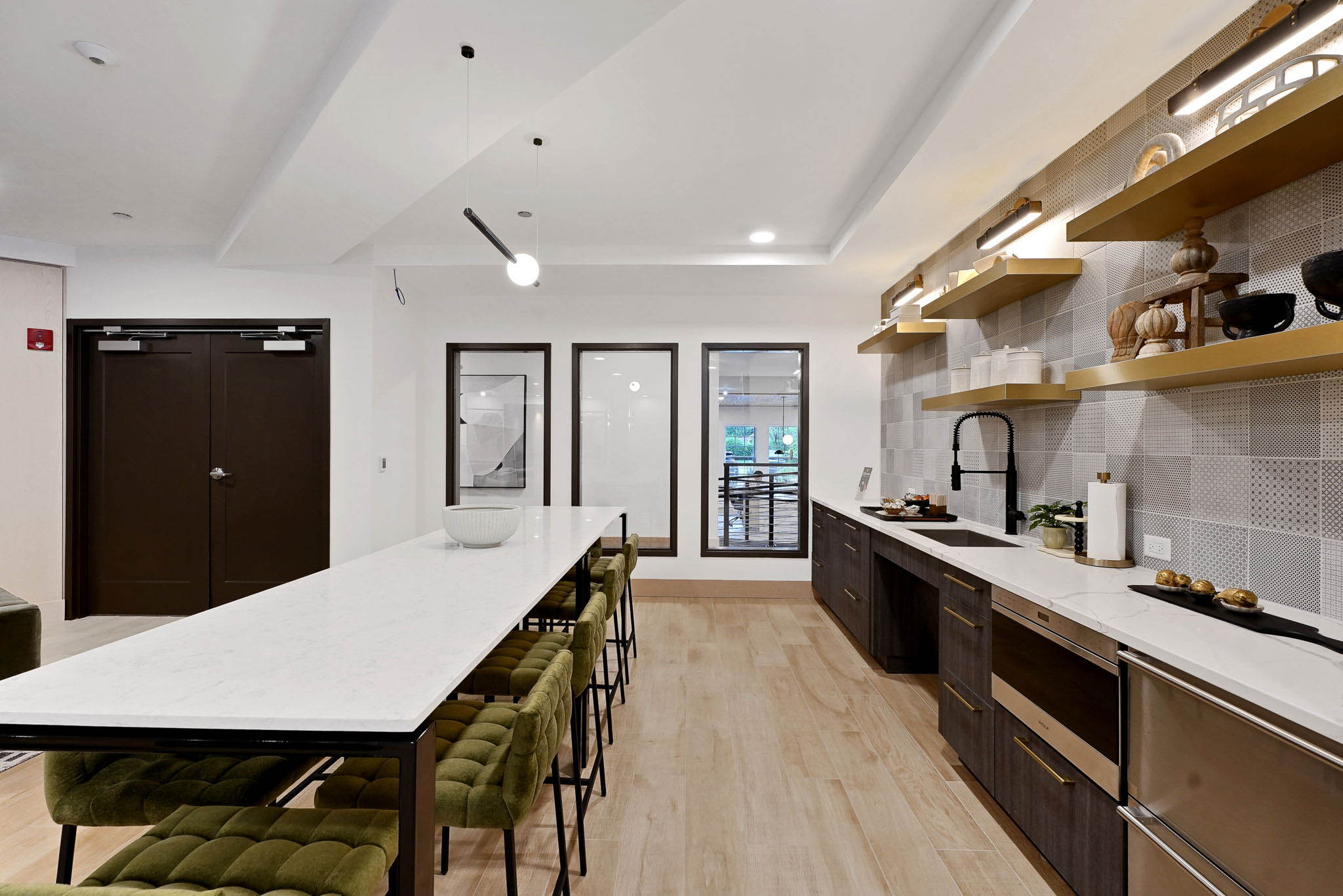 Real Estate Developers In Chicago 135 Web Or Mls Metro 19   Common Areas_045