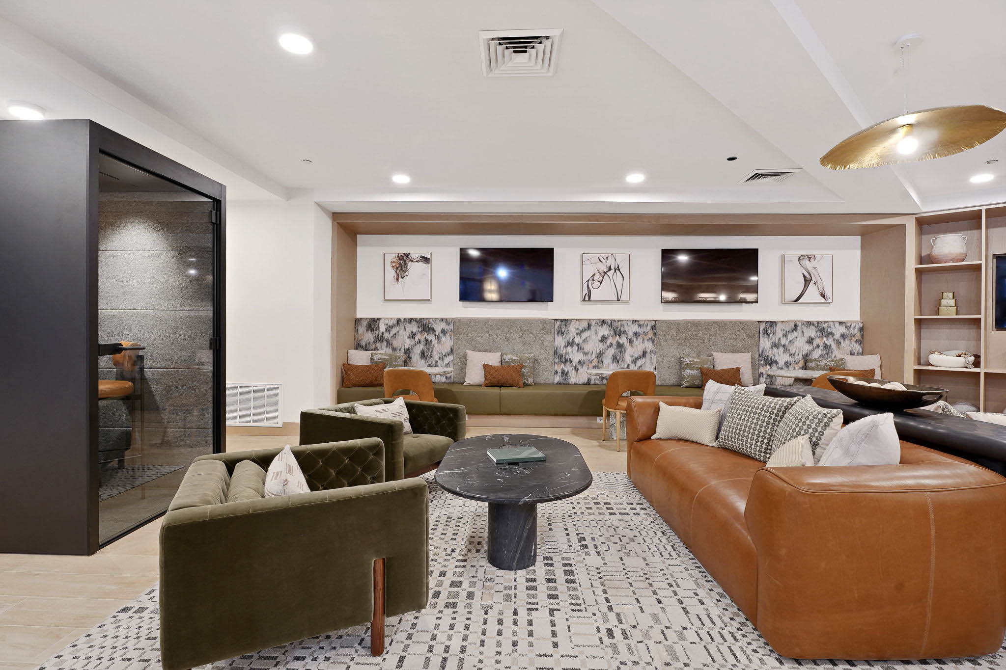 Real Estate Developers In Chicago 142 Web Or Mls Metro 19   Common Areas_052