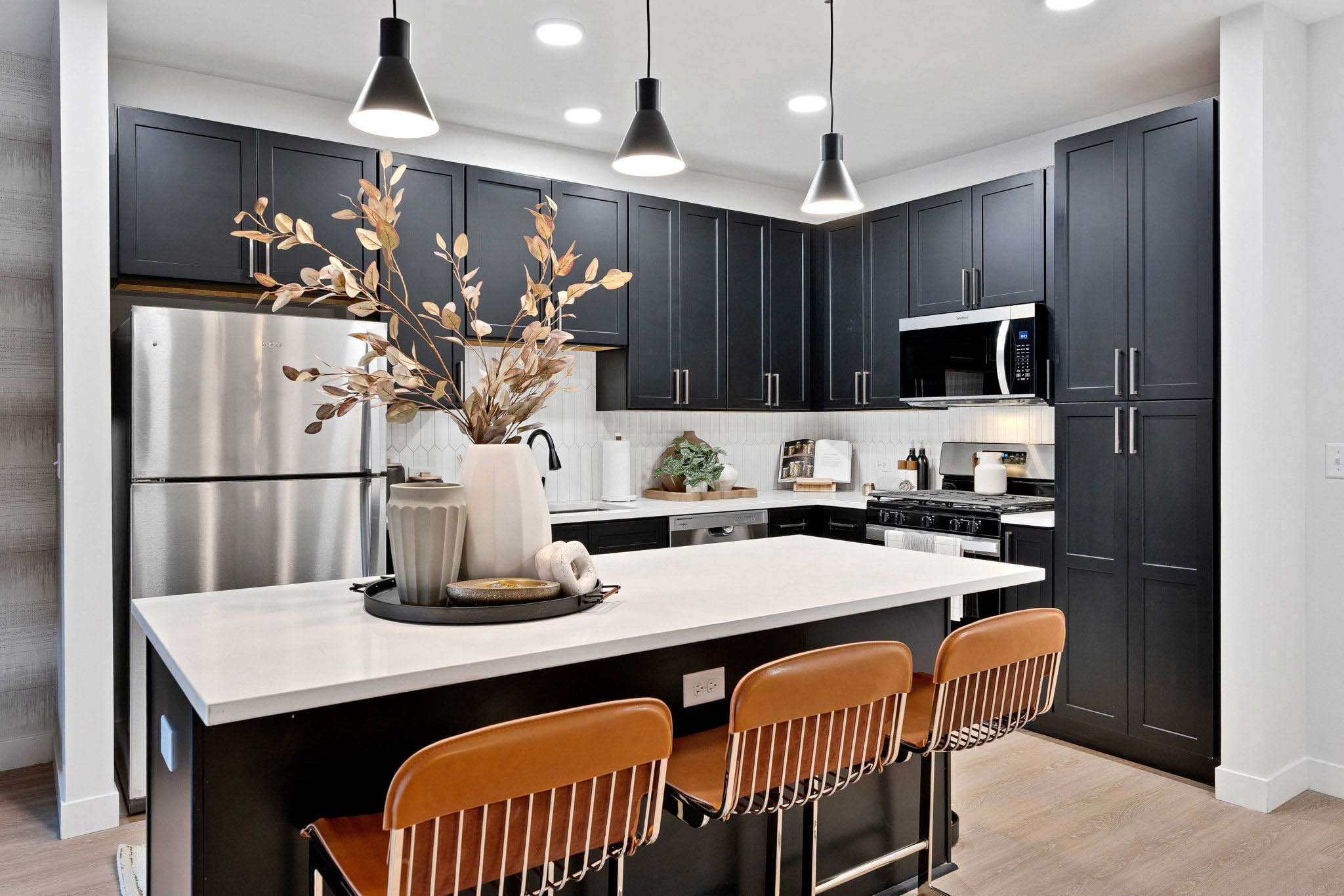 Real Estate Developers In Chicago 38 Web Or Mls 519 Lawrence Ave   Model Unit   0321_010