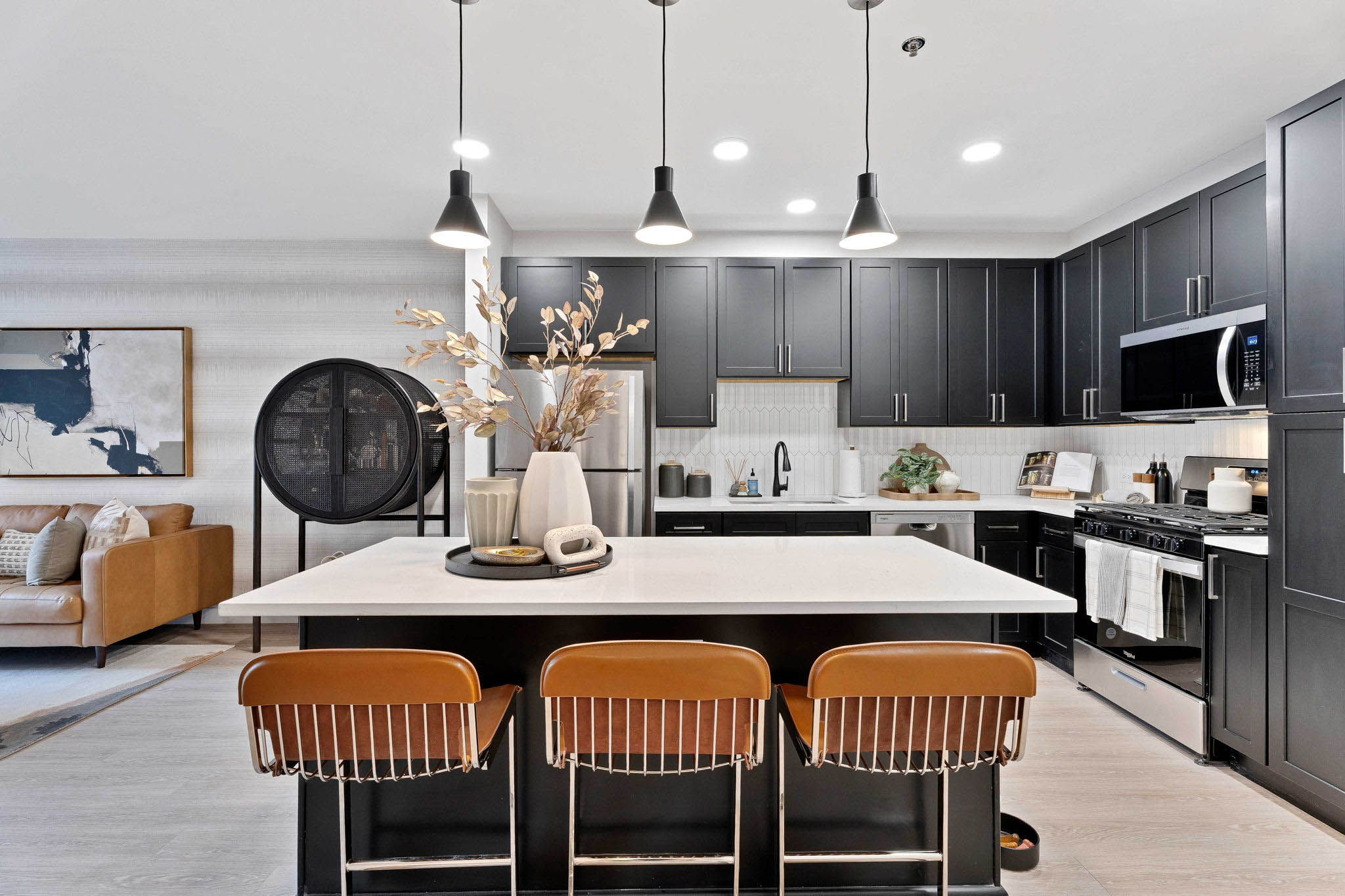 Real Estate Developers In Chicago 44 Web Or Mls 519 Lawrence Ave   Model Unit   0321_016