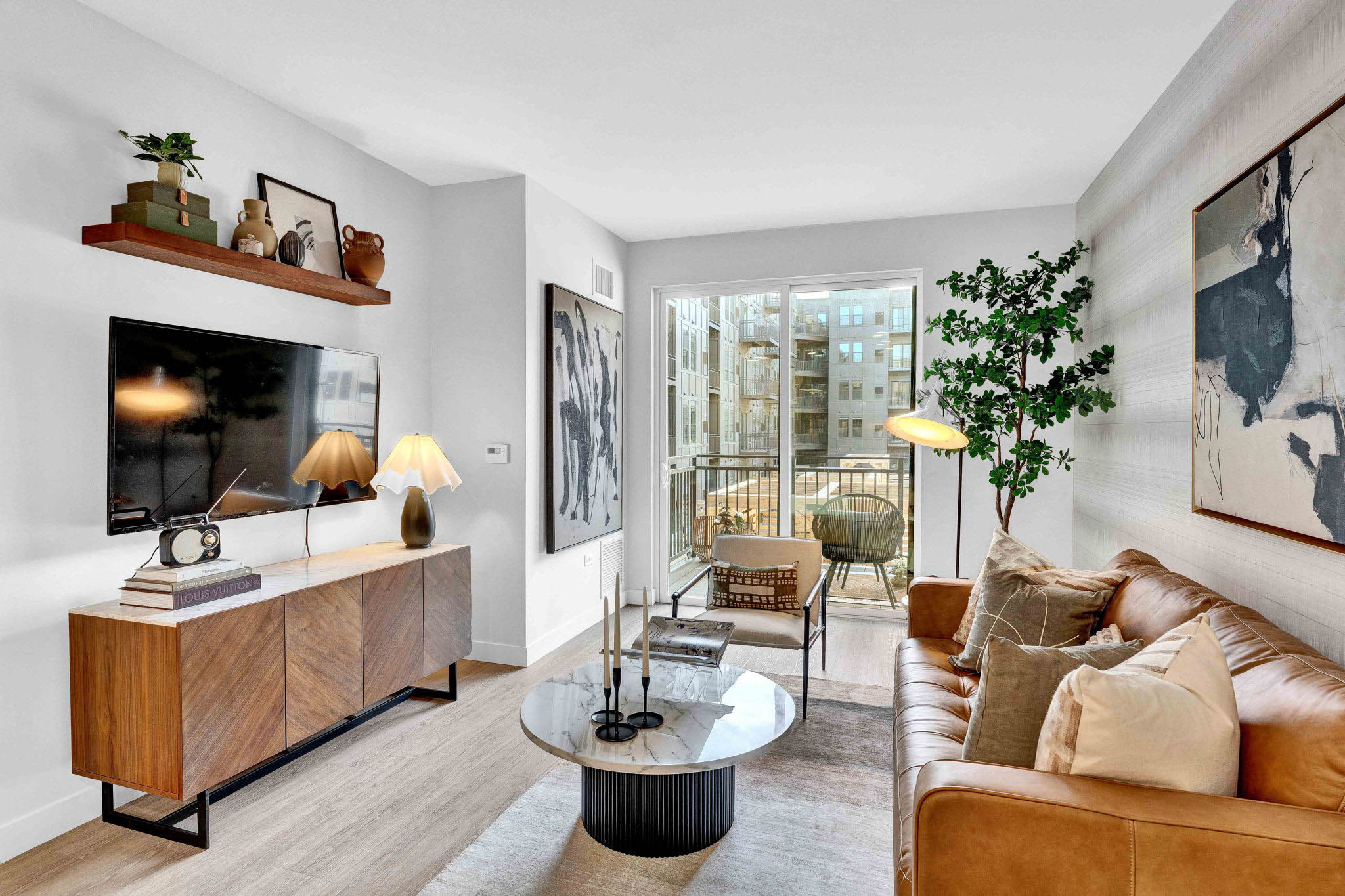 Real Estate Developers In Chicago 55 Web Or Mls 519 Lawrence Ave   Model Unit   0321_027